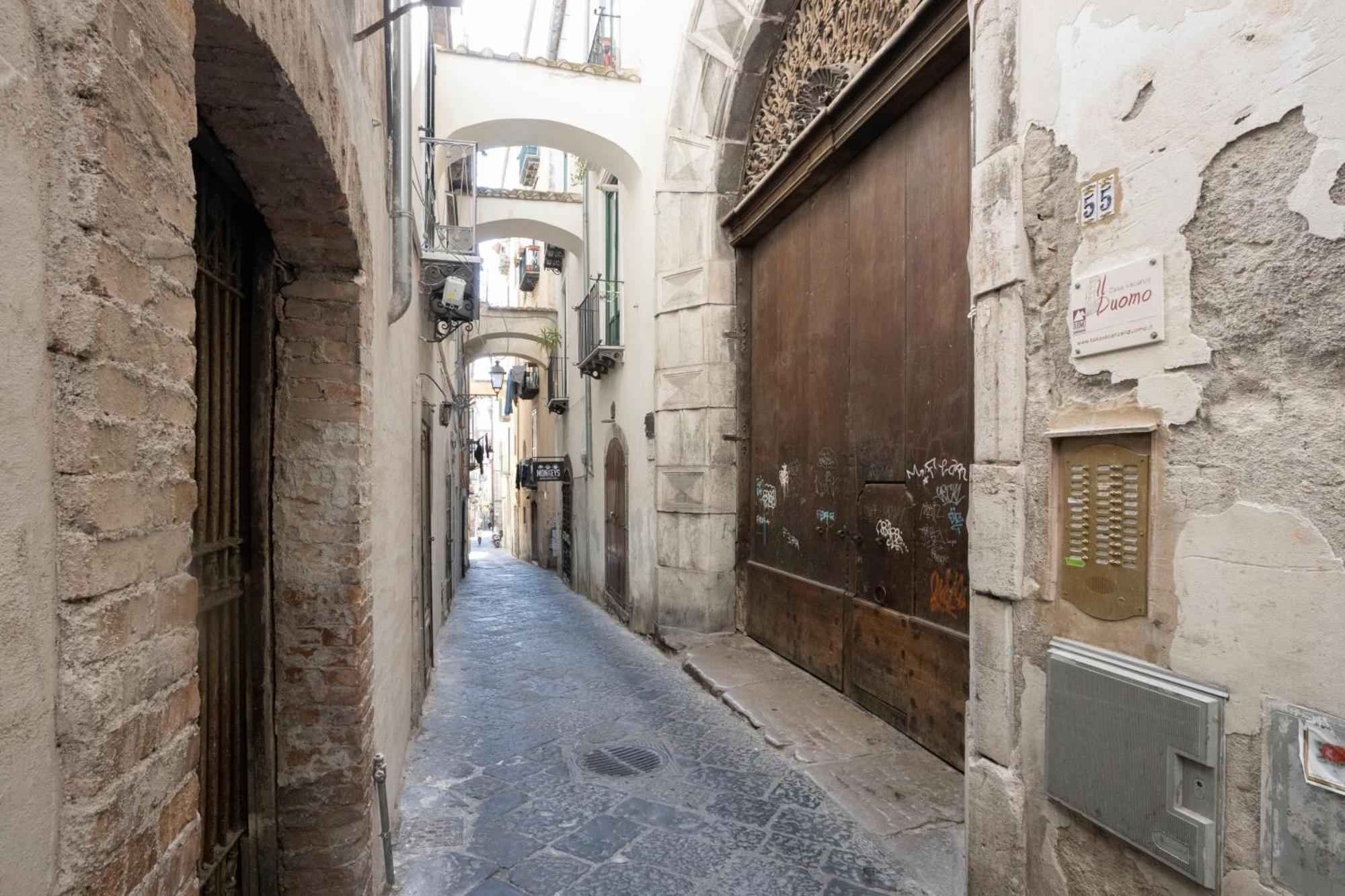 Apartamento Qu4Ttro I Domo House Salerno Exterior foto
